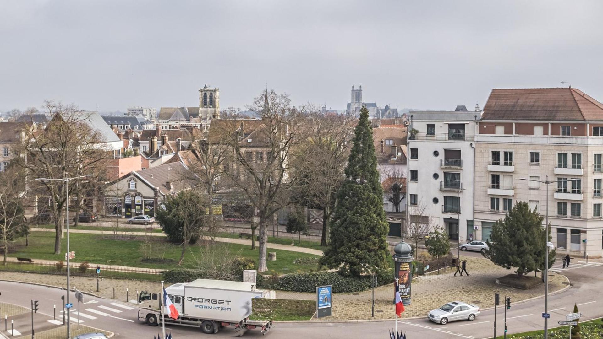 Le Balcon Troyen - Proche Hypercentre - 4 Pers. Daire Troyes Dış mekan fotoğraf